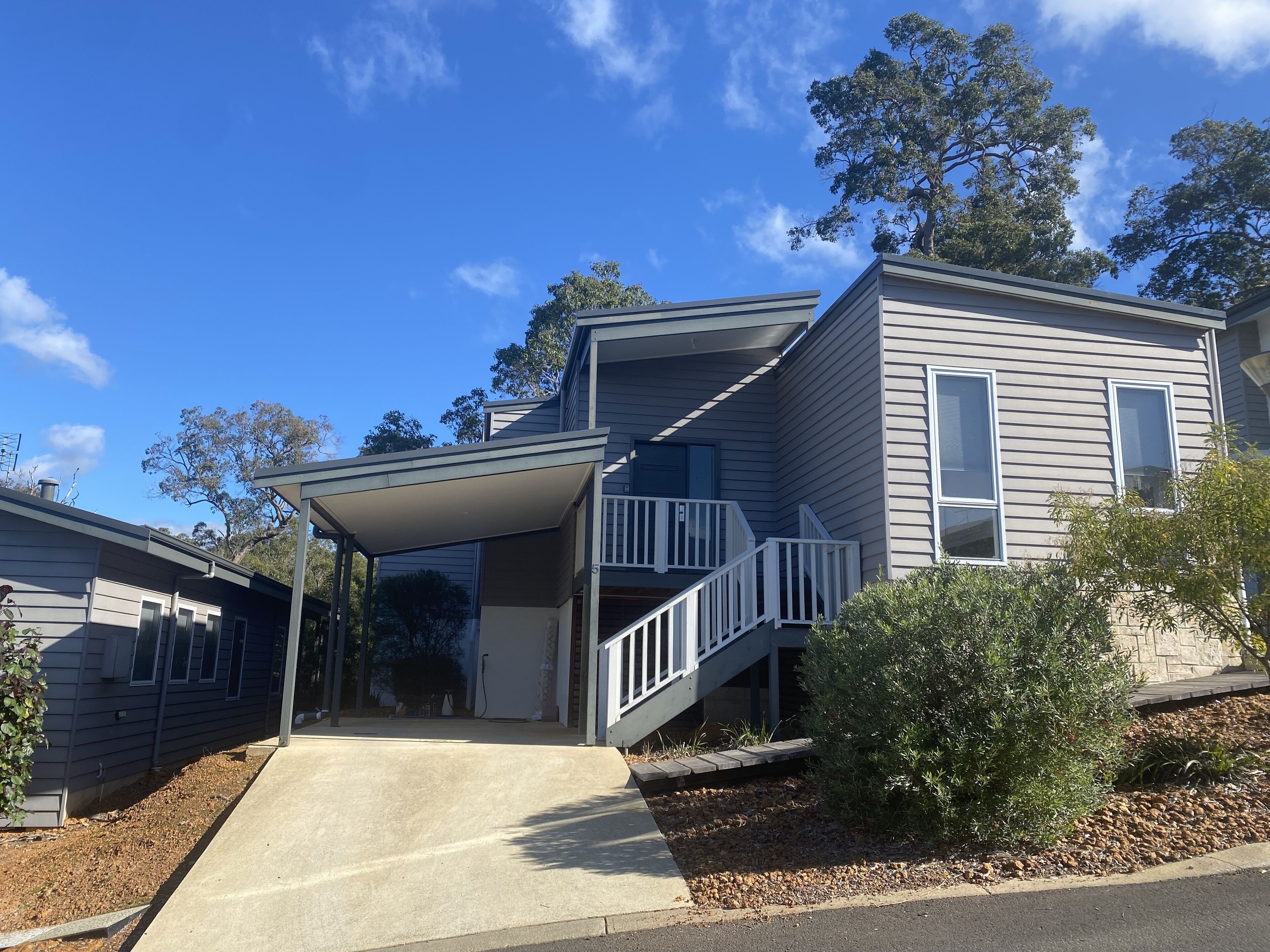 Villa 5 @ Cape Villas - Modern 3 bedroom, 2 bathroom villa