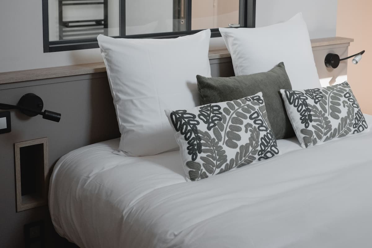 In-room safe, desk, laptop workspace, blackout curtains