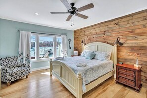5 bedrooms, WiFi