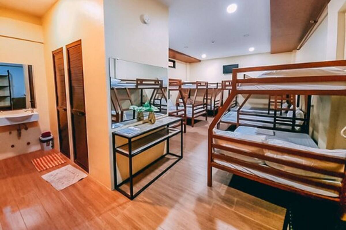 宿舍 | 免费 WiFi、床单