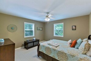 4 chambres, Wi-Fi, literie fournie