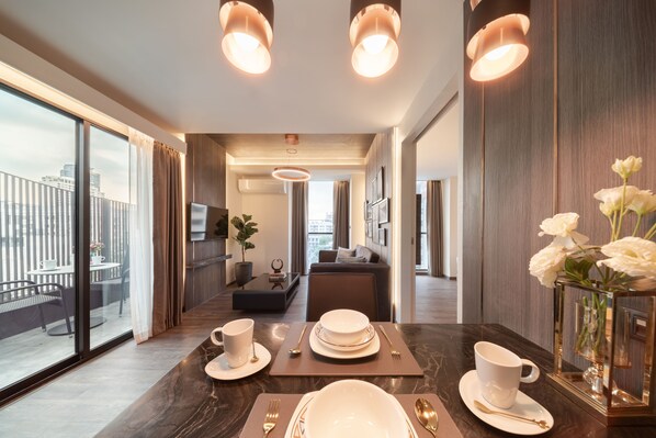 Suite junior | Zona de estar | Una Smart TV, Netflix, servicios de streaming