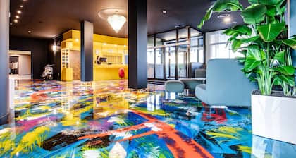 Muraless Art Hotel, WorldHotels Crafted