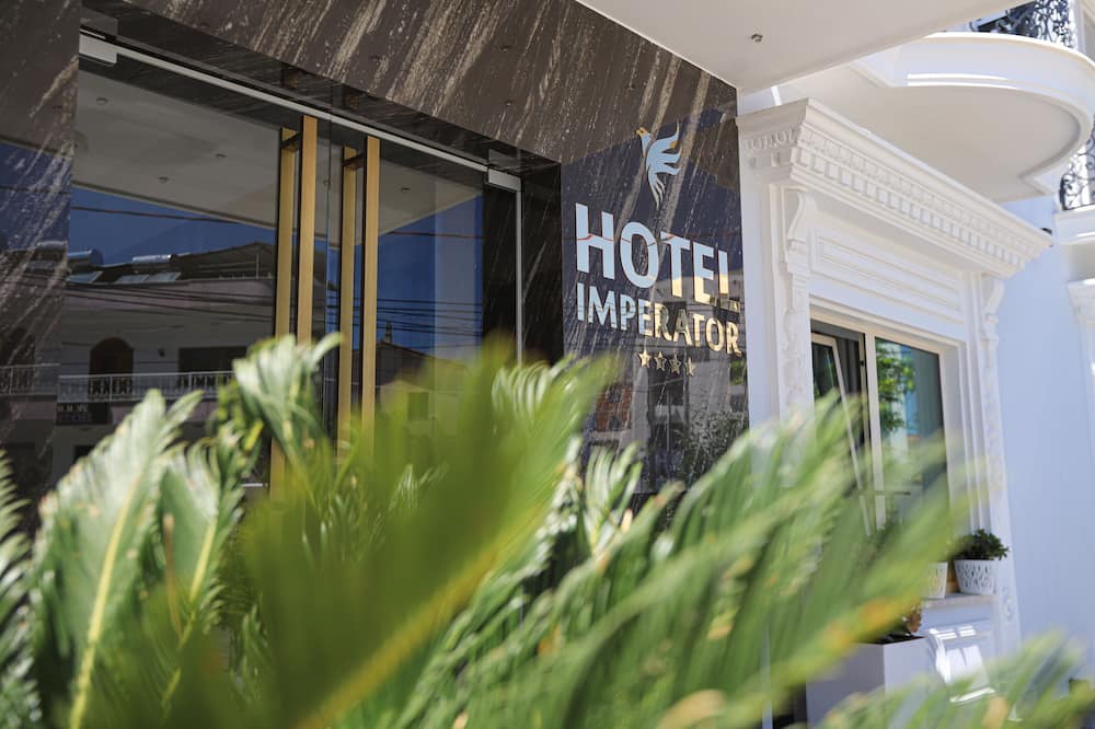 Imperator Hotel