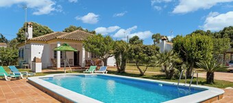 Pet-Friendly 'Casa Caramá' with Pool, Garden & Wi-Fi
