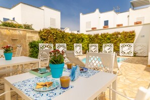 Outdoor dining - Appartamento Playa Iside - Torre... (Torre lapillo)