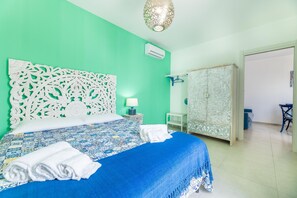 1 bedroom, bed sheets - Appartamento Playa Iside - Torre... (Torre lapillo)