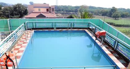 Saanvi Resort Bhavnagar