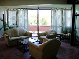 Televisión de pantalla plana