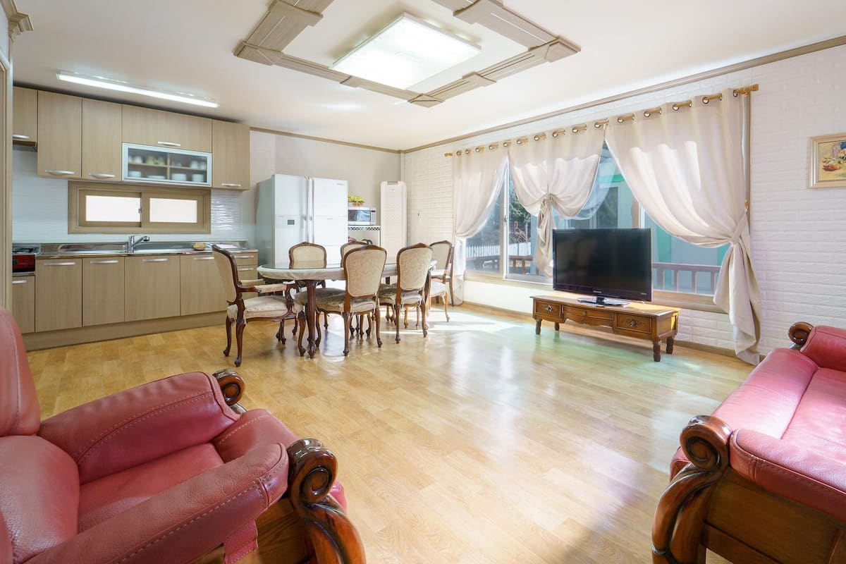 基础客房, 1 间卧室 (Harmony Room B) | 1 多间卧室、免费 WiFi