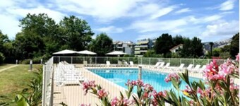 3-room apartment near the sea - luxury residence