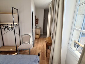 5 habitaciones, wifi gratis y ropa de cama 