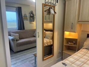 2 chambres, lit parapluie, Wi-Fi gratuit, draps fournis