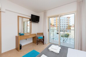 3 camere, una cassaforte in camera, ferro/asse da stiro, Wi-Fi gratuito