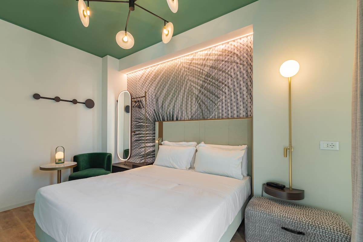 1 chambre, literie de qualité supérieure, couette en duvet d'oie