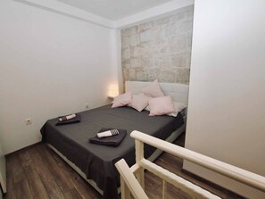 Apartment (Two Bedroom Apartment)