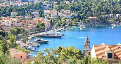 Luxury Villa Ragusa with pool+Jacuzzi - near Dubrovnik