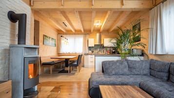 Fernseher, Stereoanlage