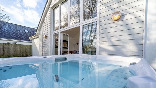 Unclassified image, 1 of 14, button - Seashells - Three Bedroom House, Sleeps 6 (Woolacombe)