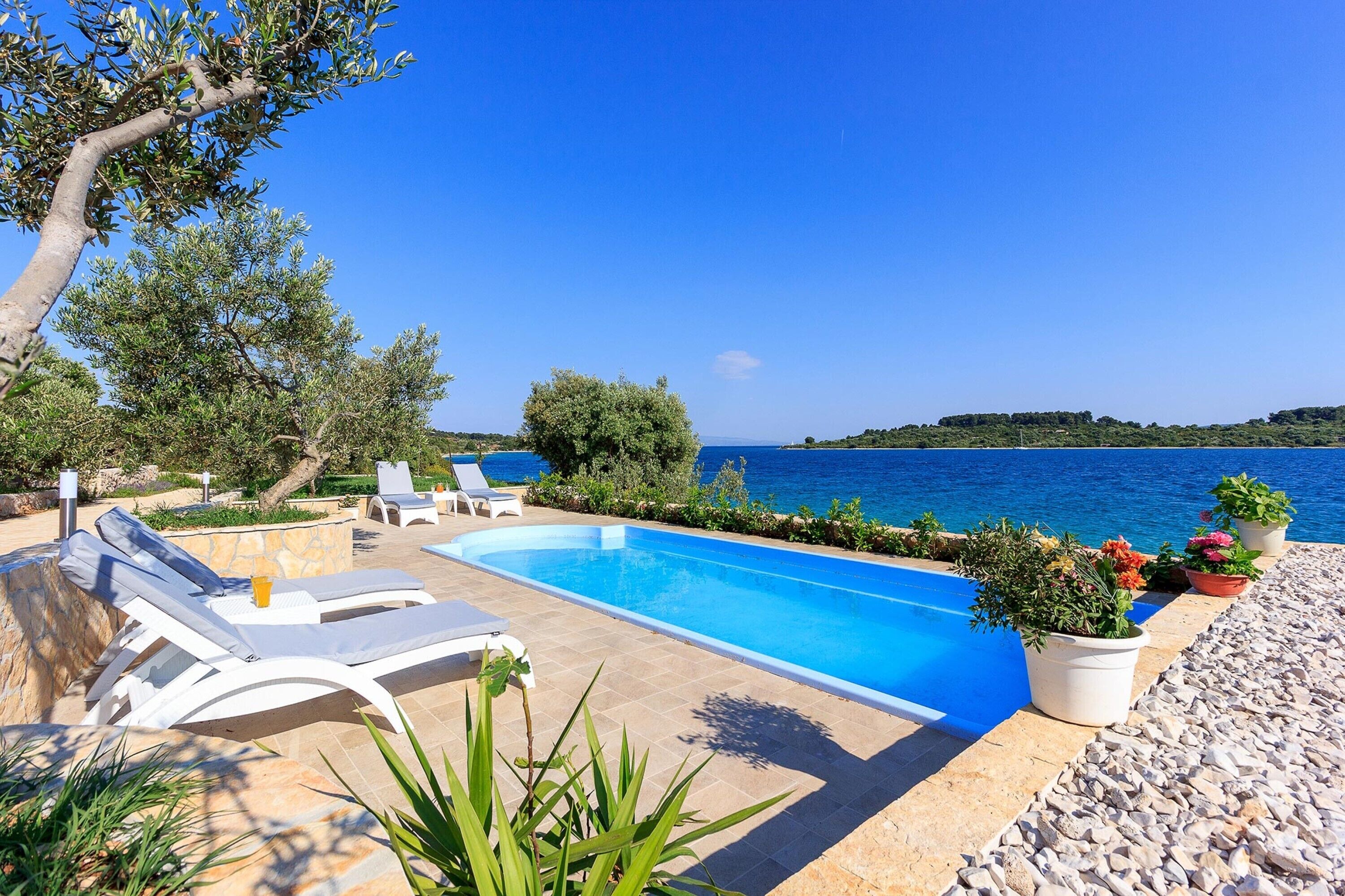 Vila, várias camas | Piscina | Piscina externa