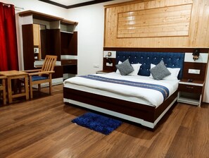 Deluxe Double Room | Cadar kapas Mesir, peralatan tempat tidur premium 