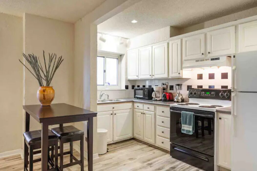 1 Bedroom Unit in the Heart of ATL