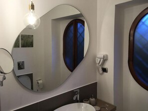 3 bedrooms