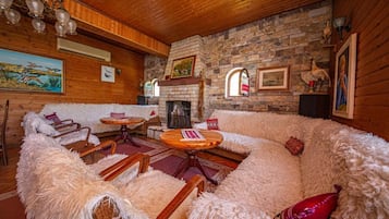Reception hall