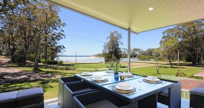 Waterview by Experience Jervis Bay