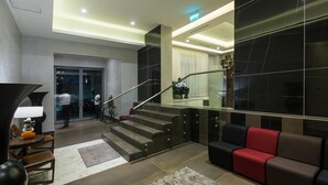 Interior - The Palms by Eagles Takoradi (Sekondi-Takoradi)