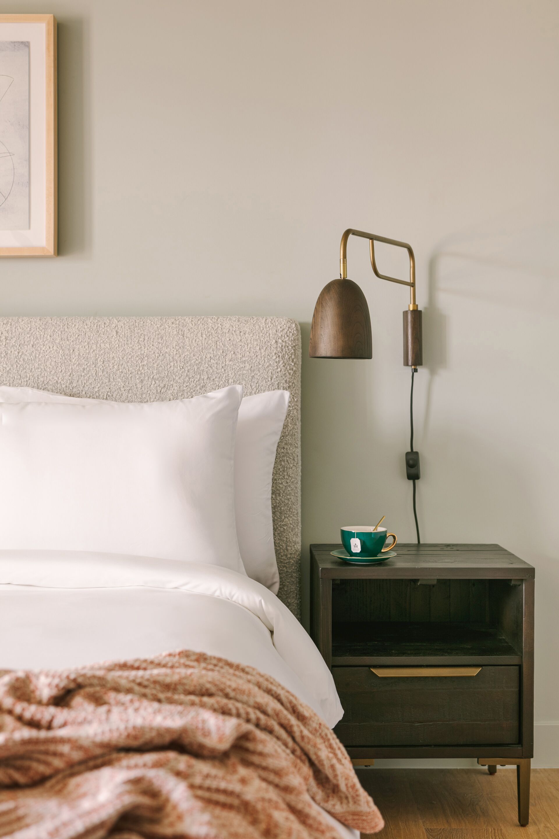 Sonder Solarena | King Room w/ Balcony