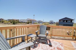 Terrace/patio - Seashell Bungalow at Sanderlin Shores (Kitty Hawk)