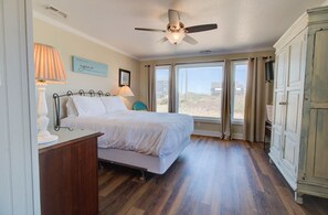 3 chambres, fer et planche à repasser, Wi-Fi gratuit, draps fournis