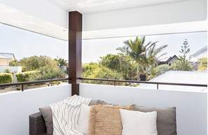 Property grounds - On Northpoint at Salt (Kingscliff)
