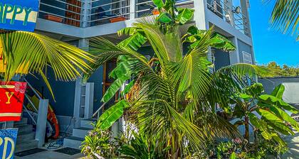 “360 Views Roof Top, Island Life as it should be.”