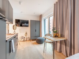 1 habitación, escritorio, wifi gratis y ropa de cama 