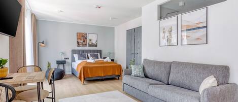 Suite XL with Sofa Bed | Living area
