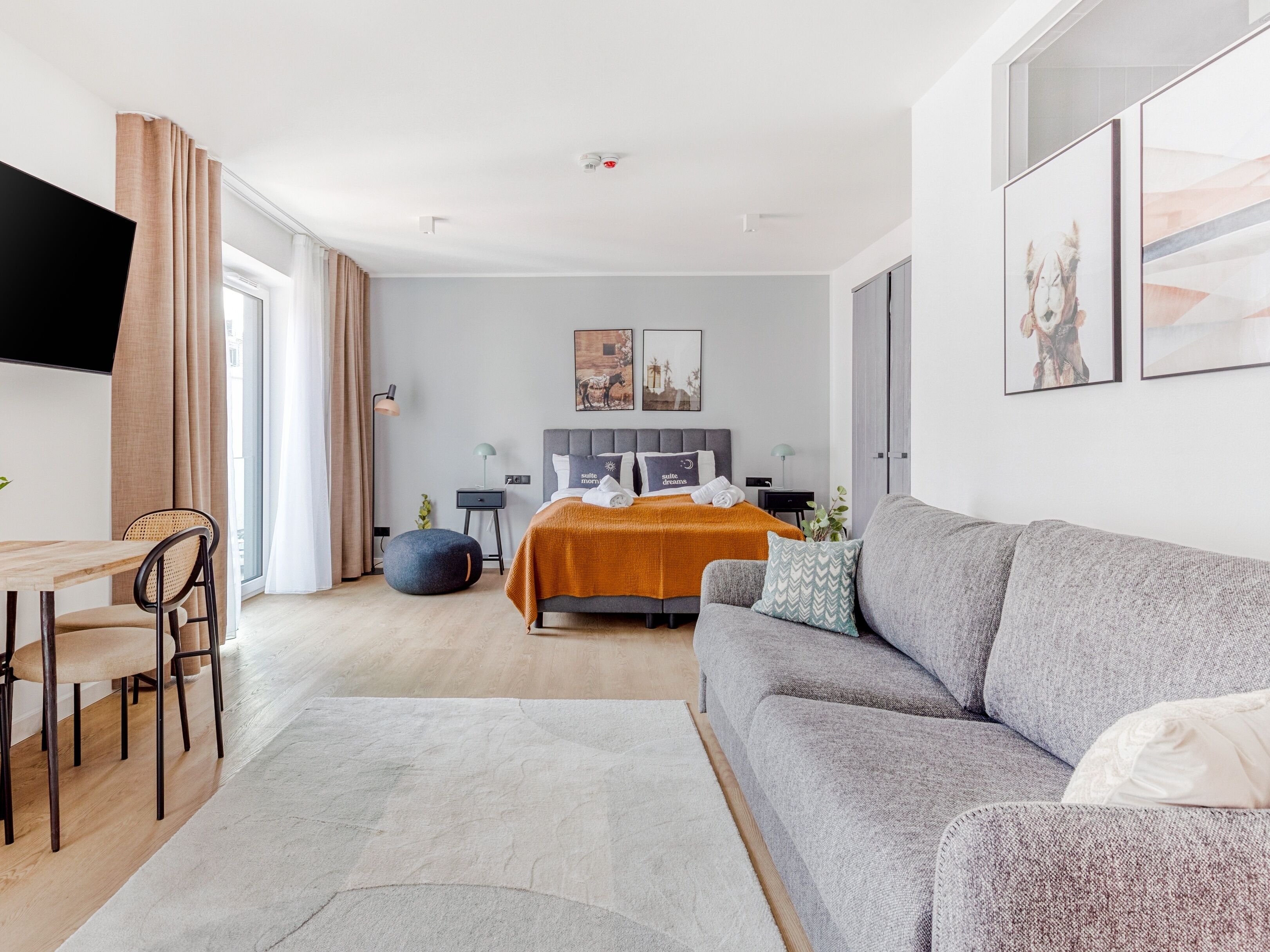 Suite XL with Sofa Bed | 1 bedroom, desk, free WiFi, bed sheets