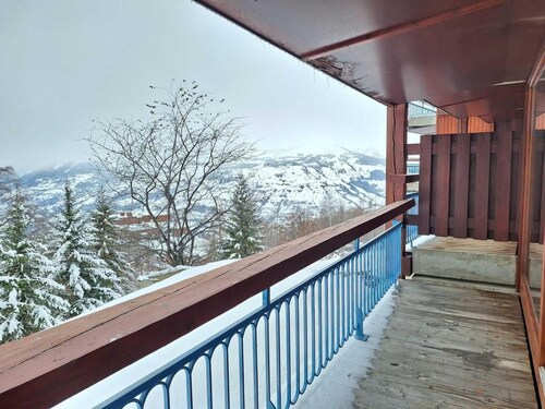 2nd floor, view resort, balcony, tv, 40m², Les Arcs