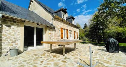 Character house with pétanque court