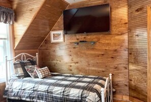 4 Schlafzimmer, Bügeleisen/Bügelbrett, kostenloses WLAN, Bettwäsche