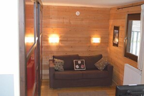 Living area - 50m from ski slopes, parking, tv, ski locker, 26m², Montgenèvre (Montgenèvre)