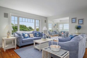 TV connectée, cheminée