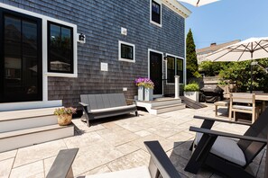Outdoor dining - Exquisite 3 bedroom home in a great location! RPSH005 (Provincetown)