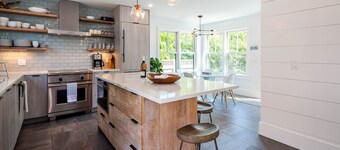 Exquisite 3 bedroom home in a great location! RPSH005