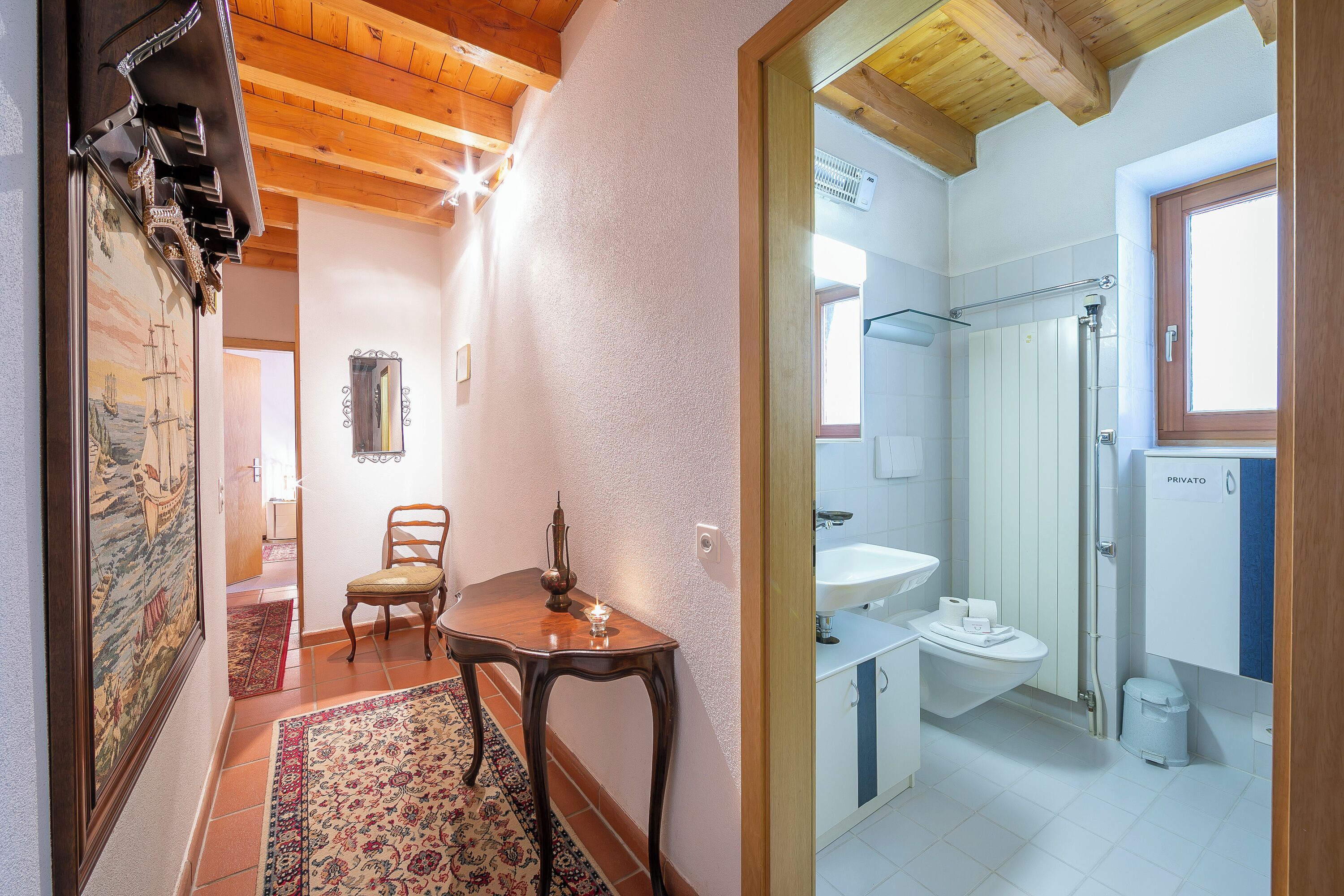 Combined shower/bathtub, hair dryer, towels, soap