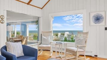 Smart-TV, Tischtennisplatte