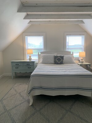 2 bedrooms, free WiFi, bed sheets - Sheepscot River House (Newcastle)