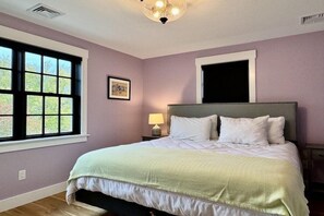 4 habitaciones, tabla de planchar con plancha y wifi gratis 