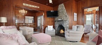 Large Falmouth Heights Home Sleeps Up to 17 RPAM030